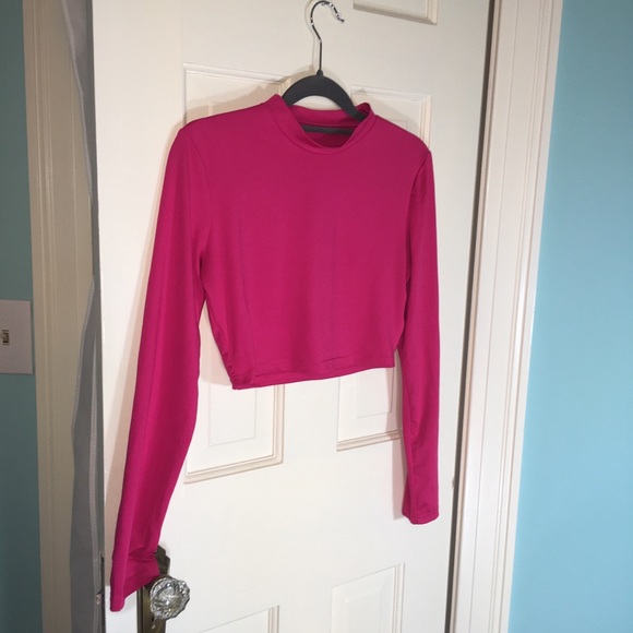 Gym Top - Long Sleeve Crop - Picture 2 of 4